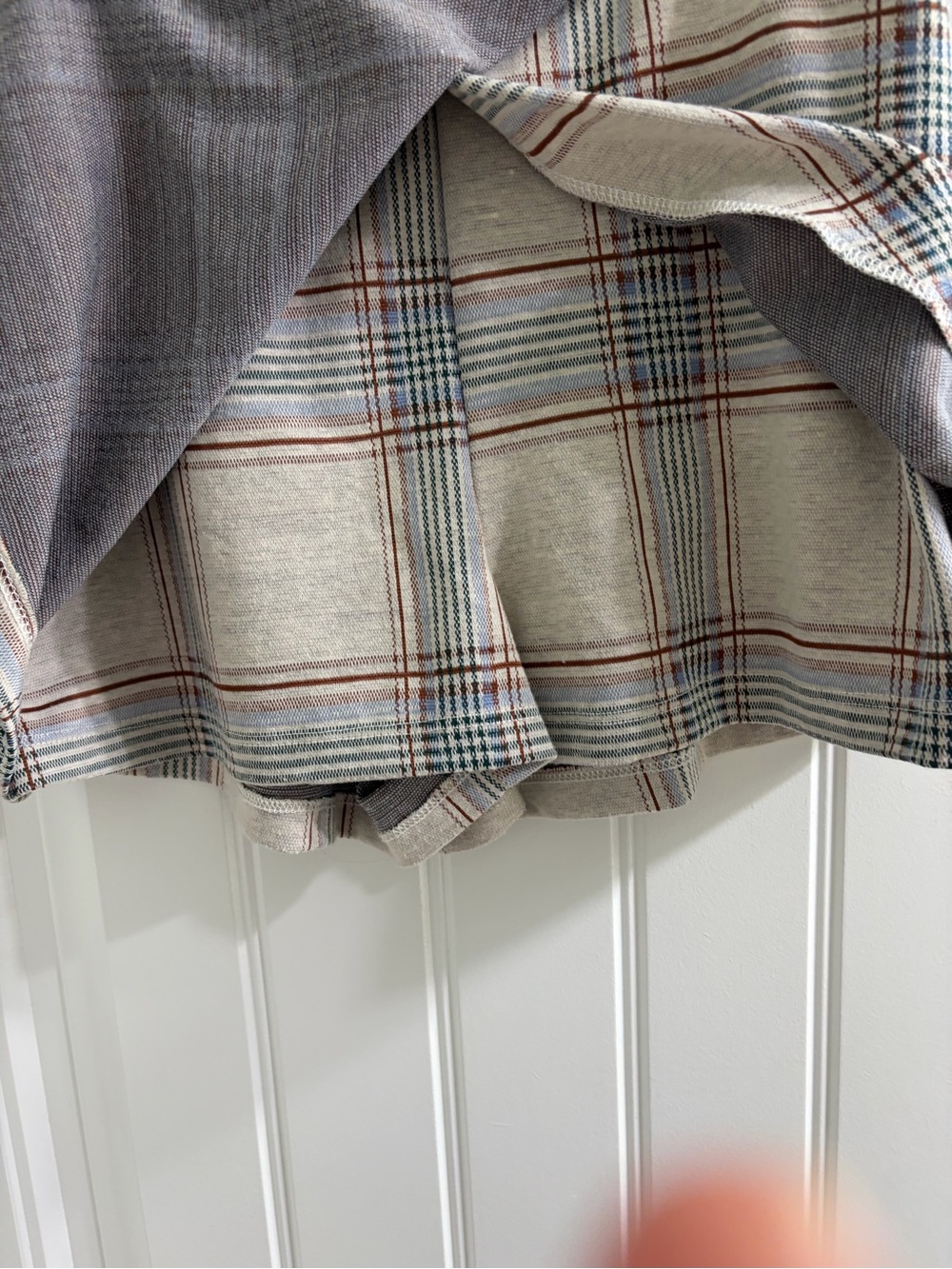 Altar'd State Beige Plaid Wrap Mini Skort M Gossip Girl Classic Prep - Picture 4 of 11